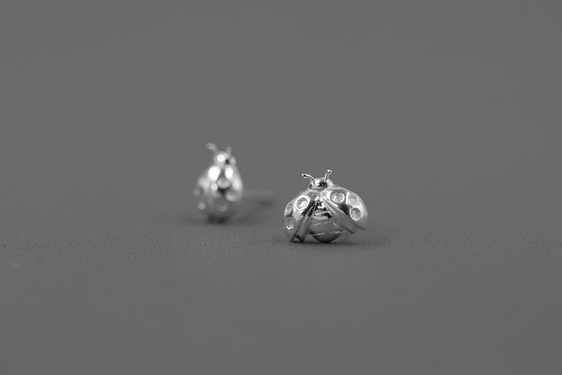 S925 Silver Cute Asymmetric Ladybug Stud Earrings
