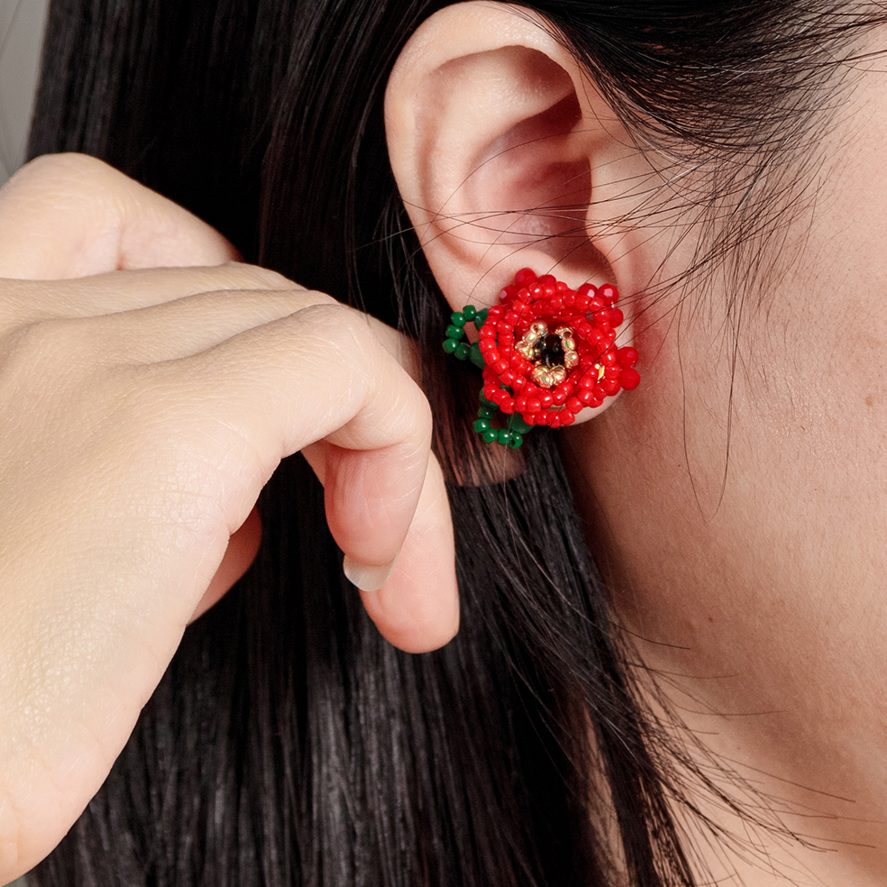 Handmade beaded summer flower earrings tutorial