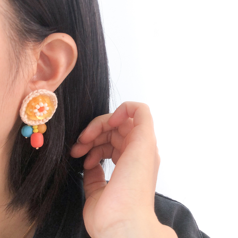 Handmade beaded summer flower earrings tutorial