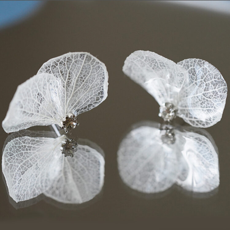 Preserved Flower Earrings