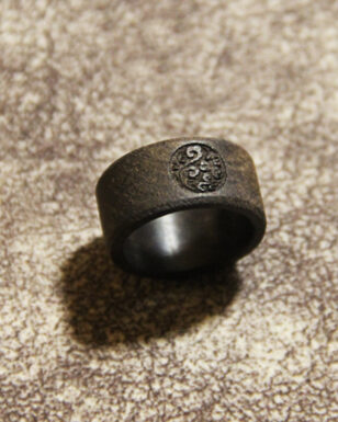 Handmade Sandalwood Cloud patterns Ring