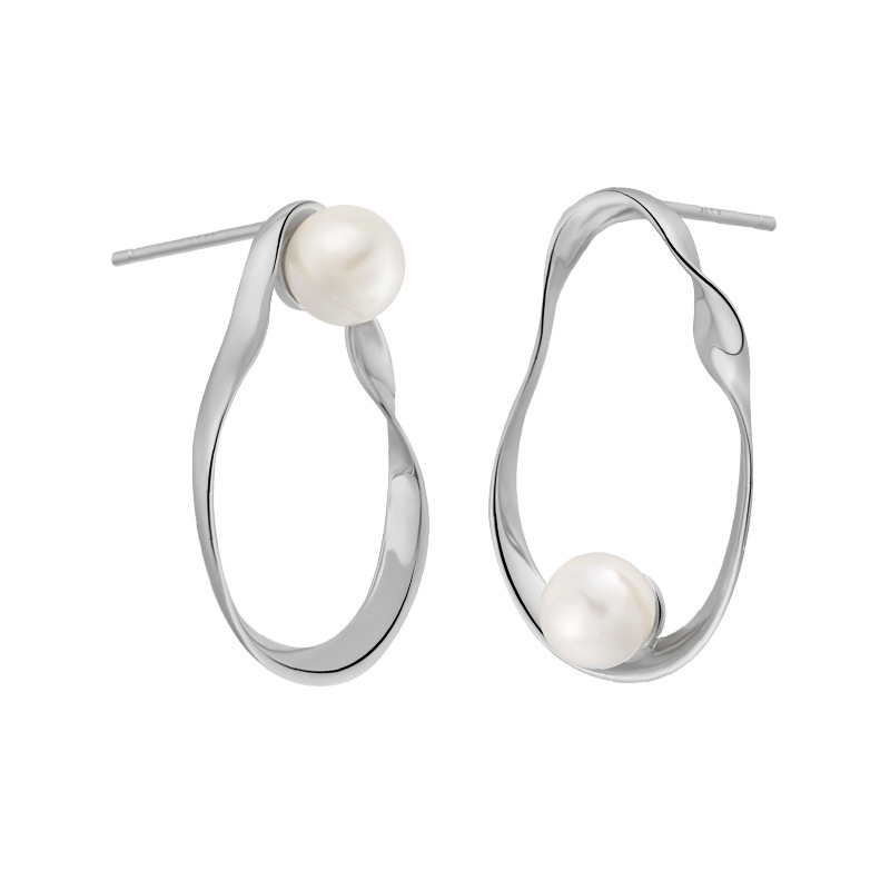 S925 Silver Hollow Oval Inlaid Pearl Mismatched Earrings
