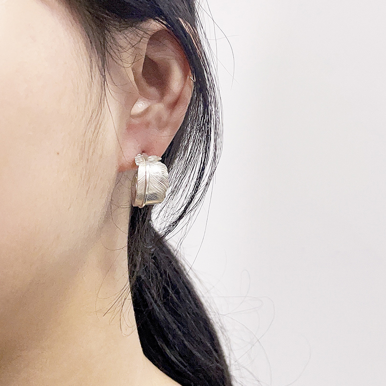 Handmade space elements hoop earrings tutorial