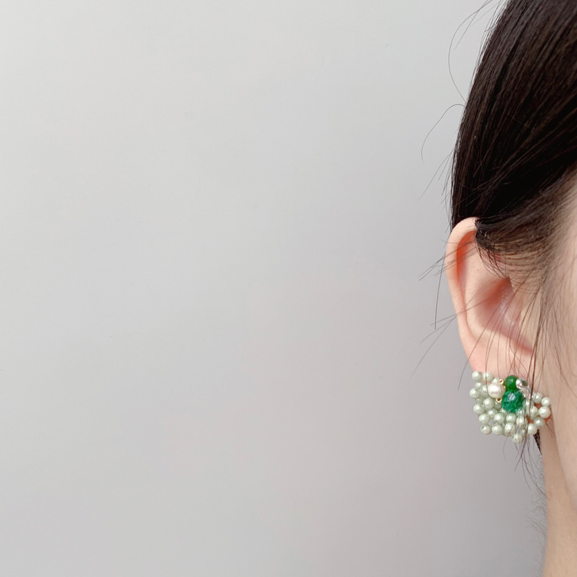 Handmade vintage green beaded earrings tutorial