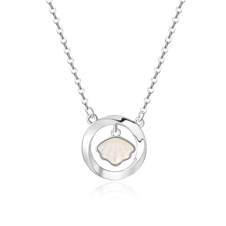 S999 Silver Mobius Shell Necklace