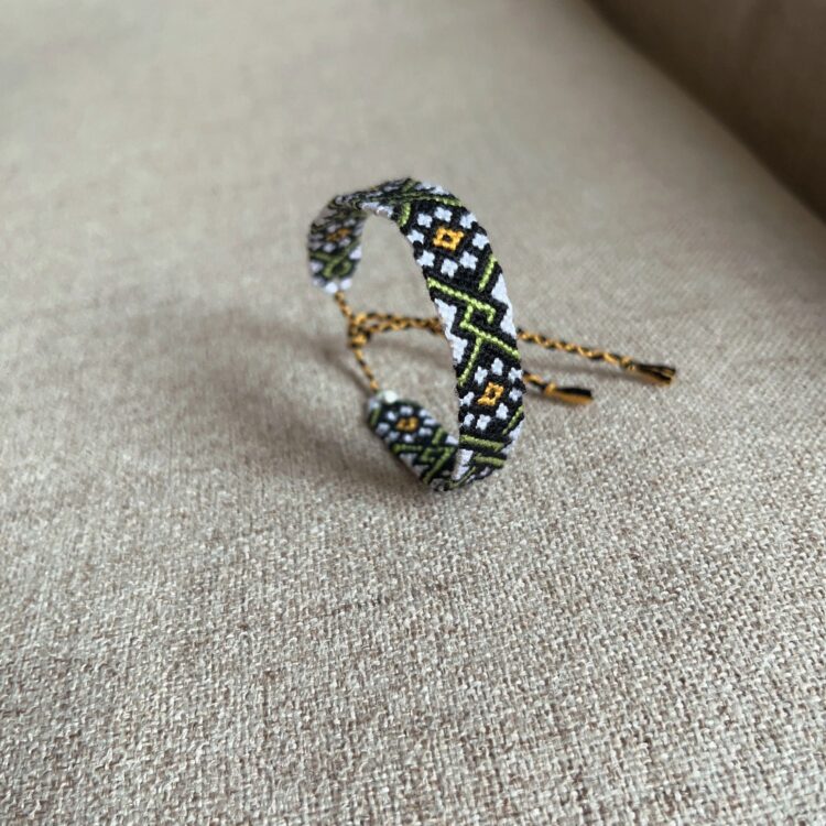 Braided Rope Bracelet Illustrated Tutorial 06 5