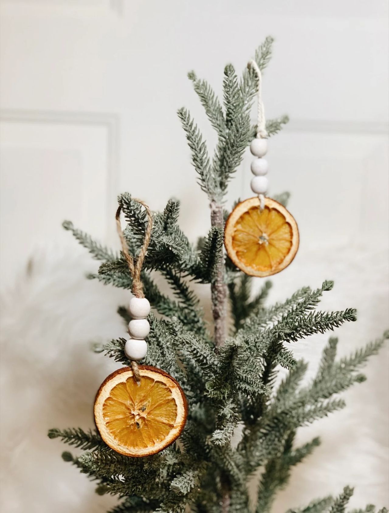 DIY Homemade Eco-Friendly Christmas Decoration