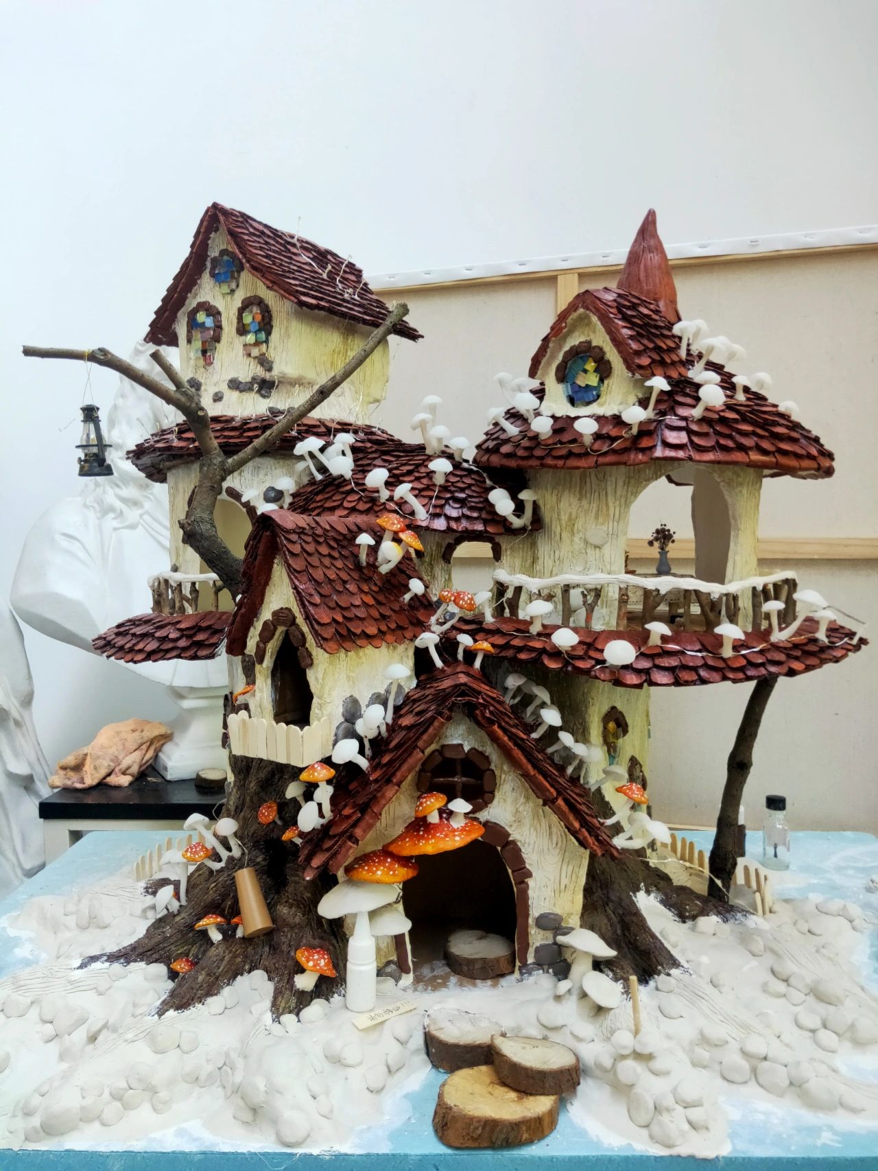 How to make a fairy house from paper and clay