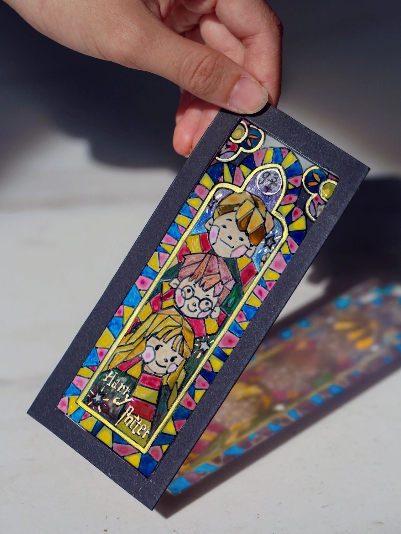 How to make a rose window into a bookmark