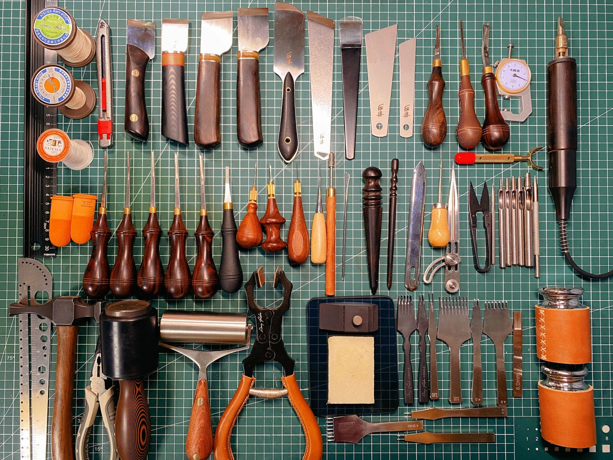 What tools should a novice handmade leather goods lover need?