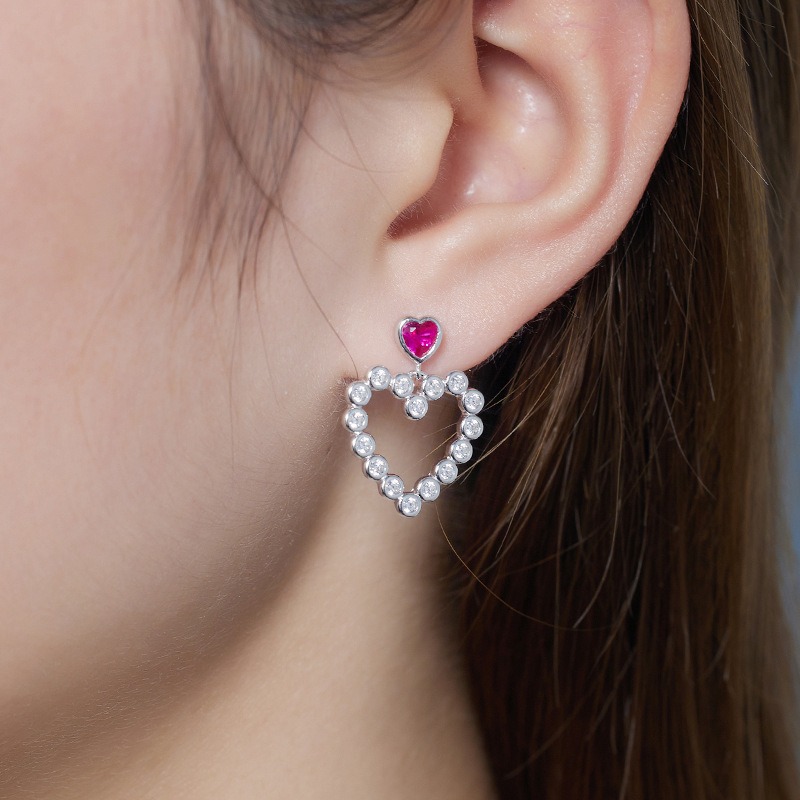 S925 Silver Light Luxury Inlaid Zircon Heart Shaped Earrings