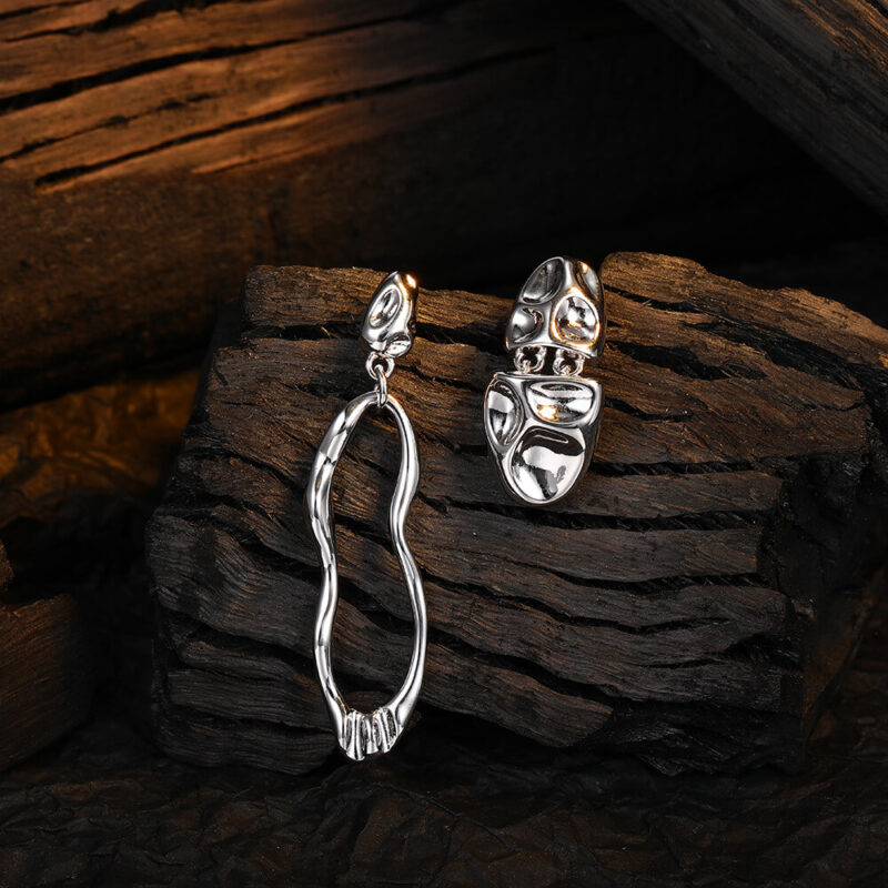 S925 Sterling Silver Simple Mismatched Lava Earrings