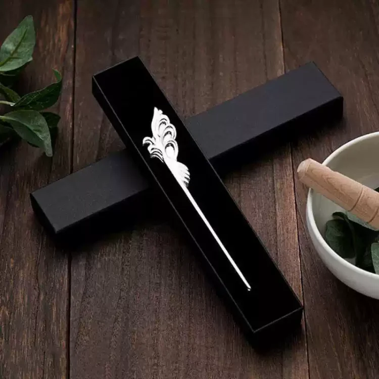 Hairpin inspired by apothecary diaries