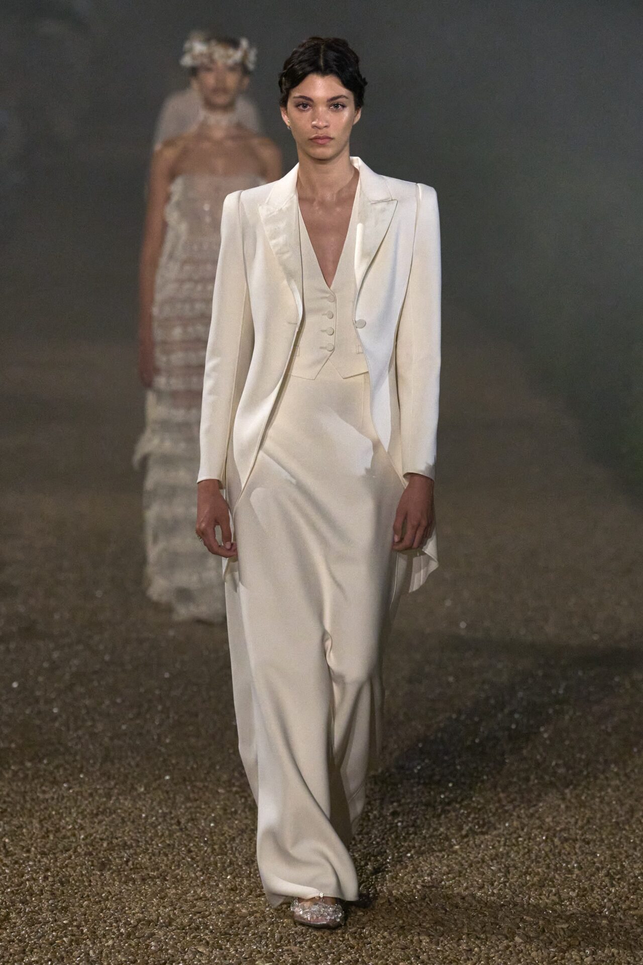 Christian Dior 2025 Fall Haute Couture Show 4 10004 58