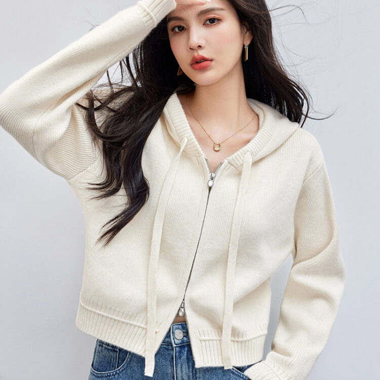 Off-white hooded knitted coat