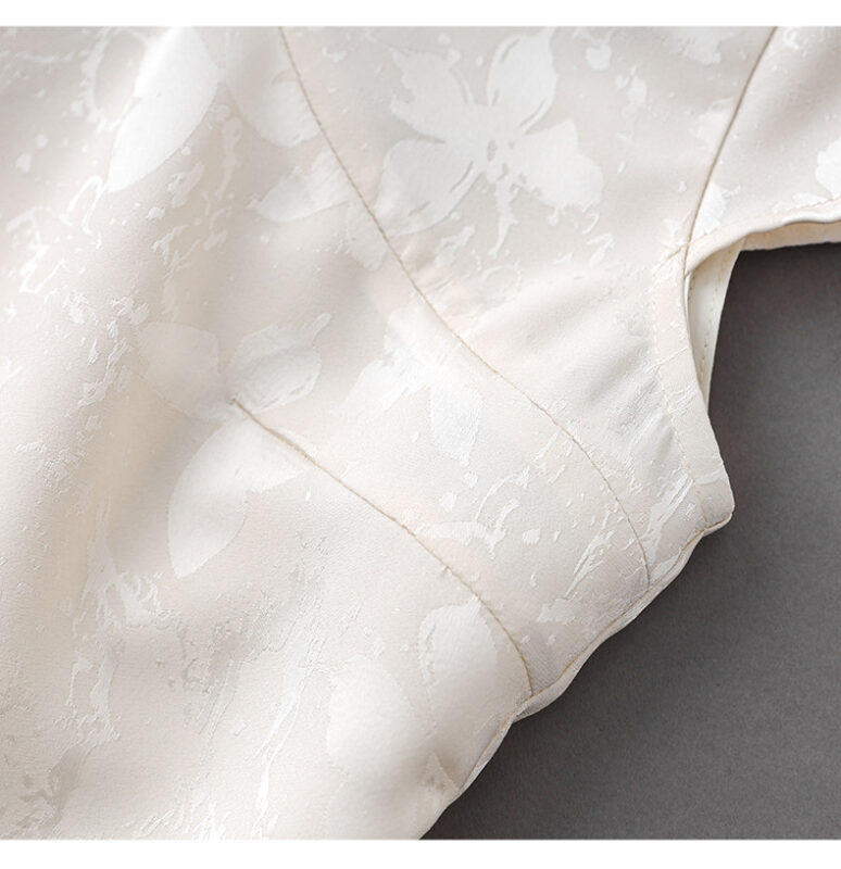 Elegant high-end embossed jacquard top and skirt two-piece set