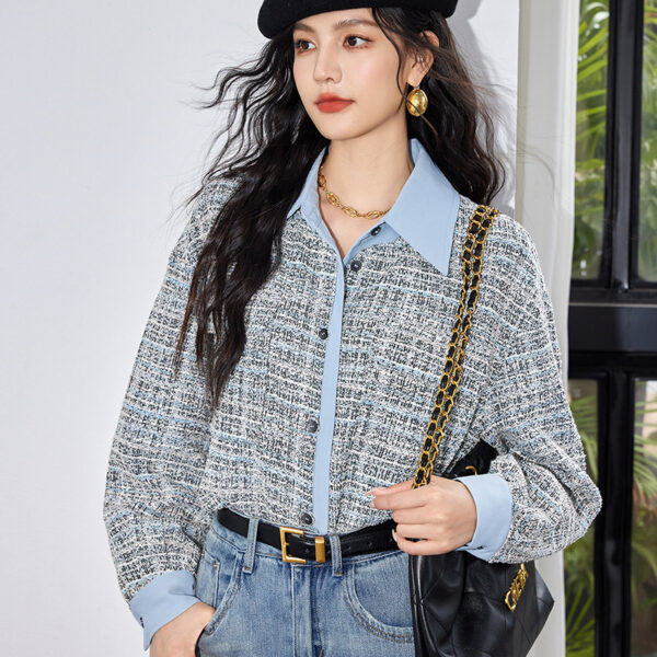 Light blue loose-fitting 3D pattern shirt