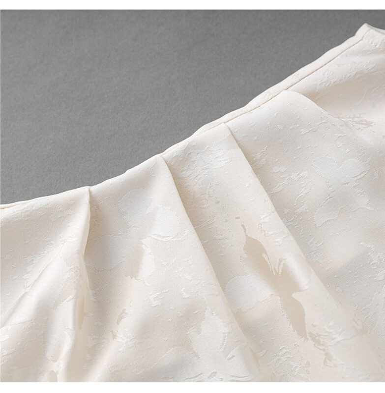 Elegant high-end embossed jacquard top and skirt two-piece set