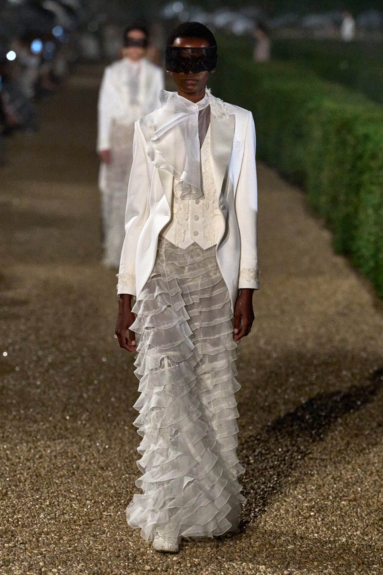 Christian Dior 2025 Fall Haute Couture Show 14 10018 1