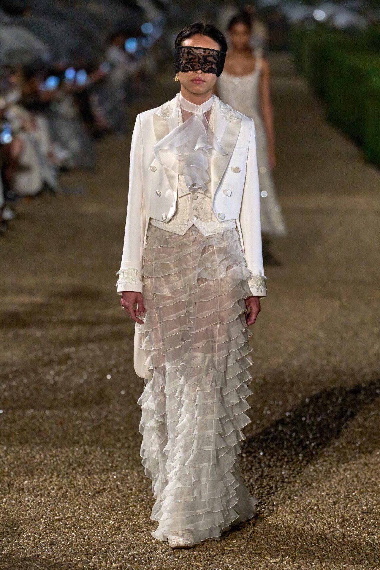 Christian Dior 2025 Fall Haute Couture Show 15 10019 1