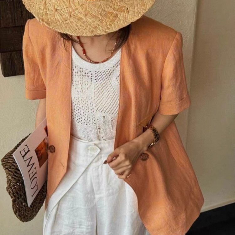 Gentle warm orange gradient simple and fashionable short-sleeved short coat