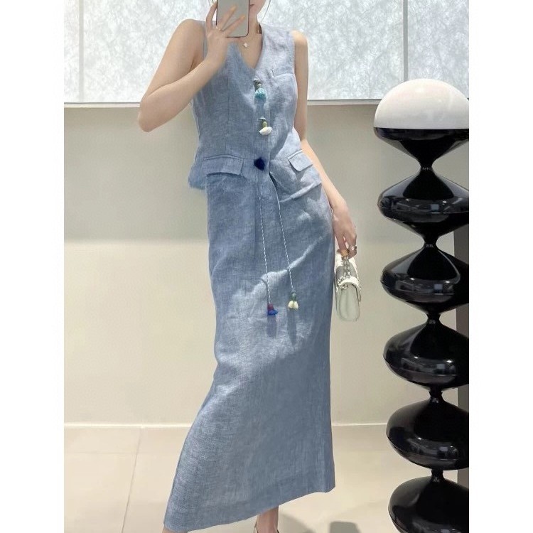 V-neck single-breasted sleeveless vest high waist tie skirt set