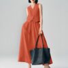 Minimalist high-end V-neck vest and elastic waist A-line skirt set