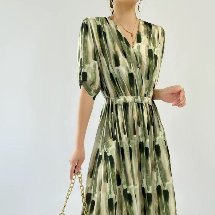 V-neck ink-printed linen slim dress (with belt)