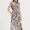 Bamboo leaf print slimming and elegant dress (with belt)