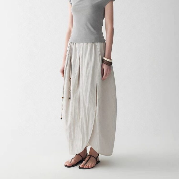 Simple waistless slit flower bud skirt
