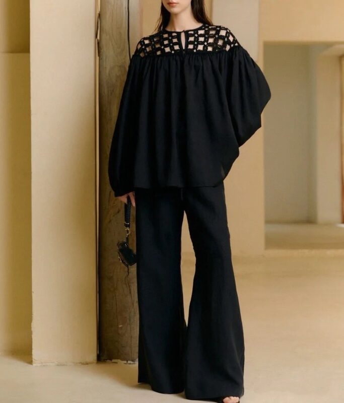 French retro hollow splicing lantern sleeve loose top