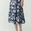 Versatile simple printed skirt