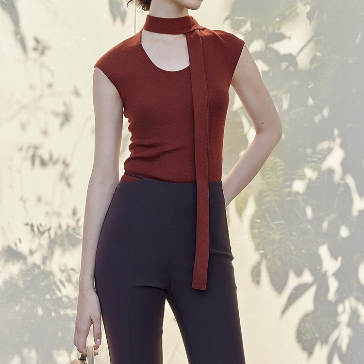 Simple solid color all-match U-neck pullover knit top(5.5% silk) (ribbon cannot be removed)