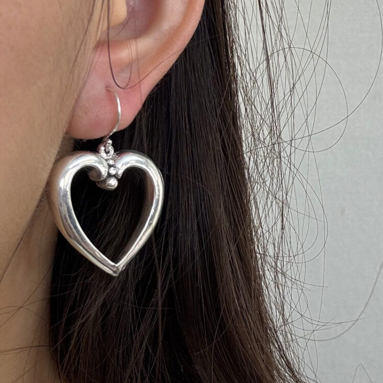 S925 Sterling Silver Heart Hollow Earrings