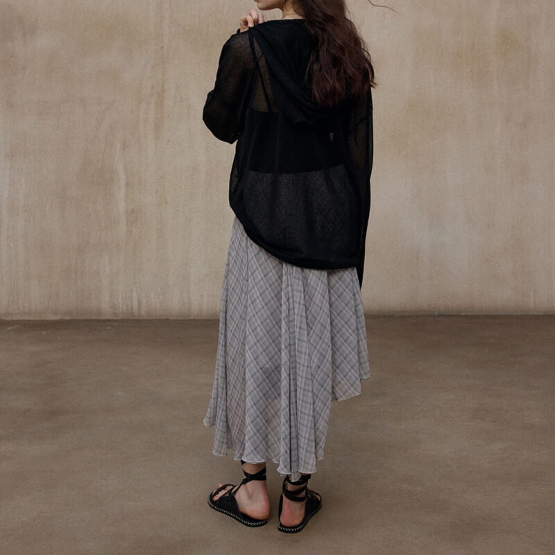 Check Asymmetric Hem Skirt 11