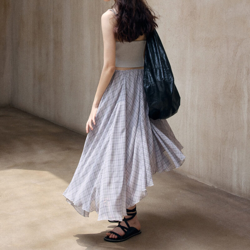 Check Asymmetric Hem Skirt 4