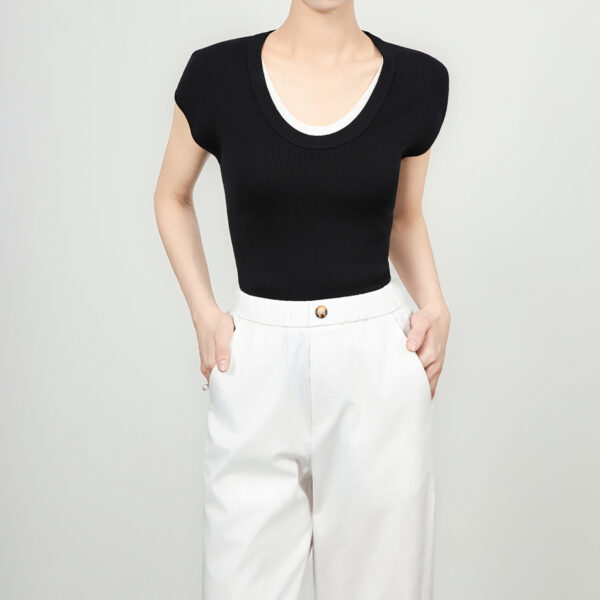 Contrast Collar Stretch Fake Two Piece Knit T Shirt 9
