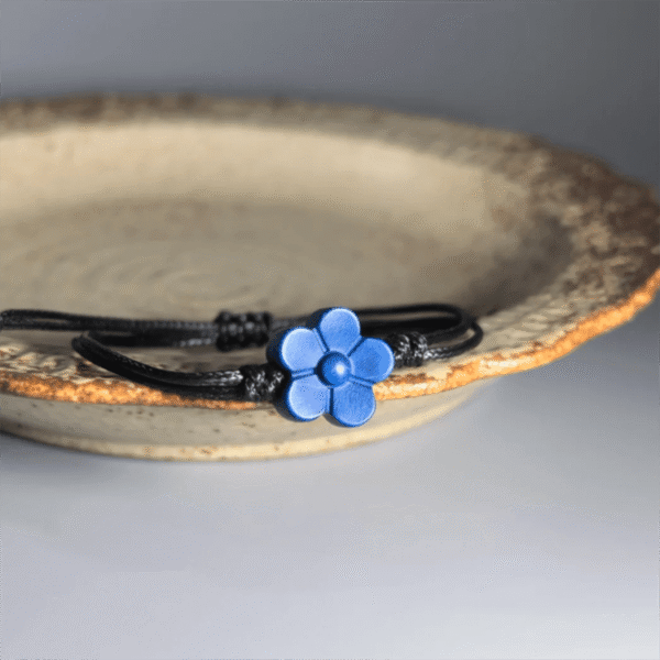 Hand Carved Sandalwood Blue Flower Bracelet 1