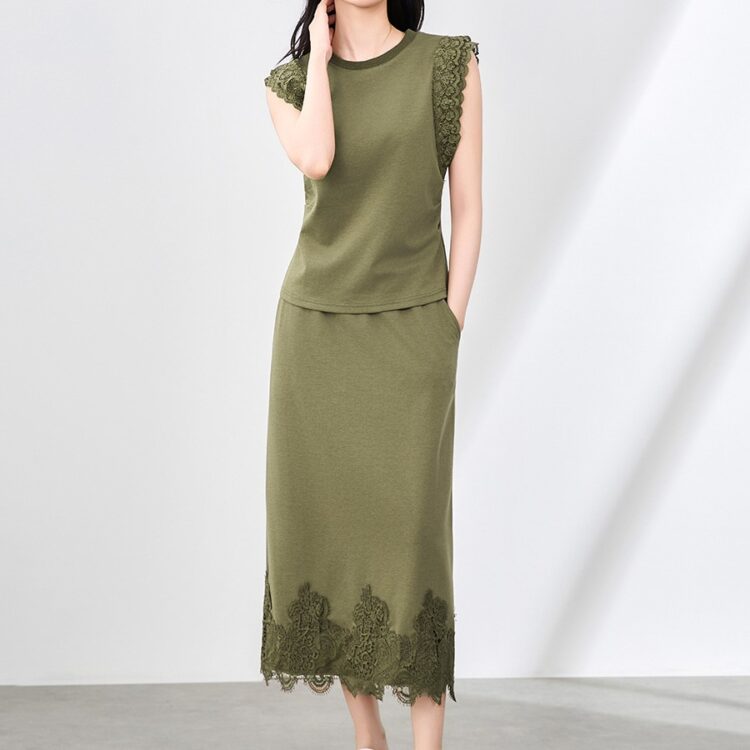 Lace panel sleeveless vest top and straight skirt two-piece set