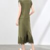 Lace panel sleeveless vest top and straight skirt two-piece set