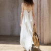 Resort style irregular tulle suspender skirt 9