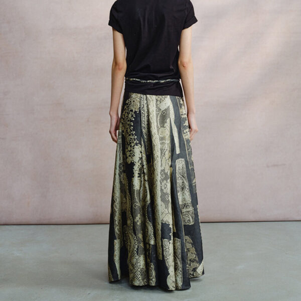 Resort style lace print skirt 7