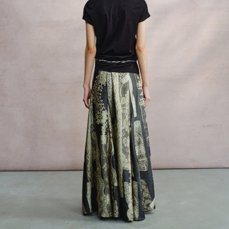 Resort style lace print skirt 7