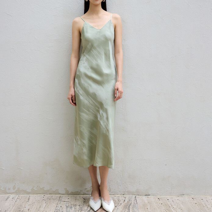 Resort-style Silk Landscape Tie-dye Suspender Dress