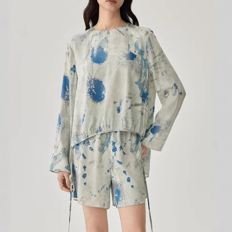 Silk Ink Print Crew Neck Top 2