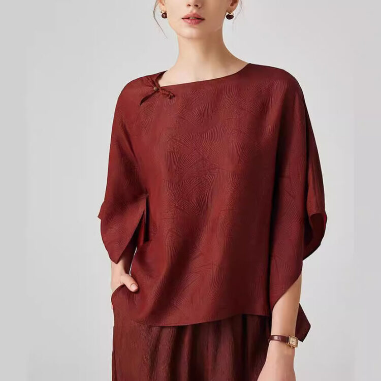 Silk Round Neck Batman Sleeve Shirt