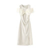Solid color round neck sleeveless dress