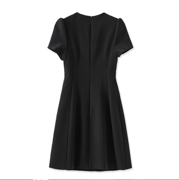 Solid color short sleeve dress 4