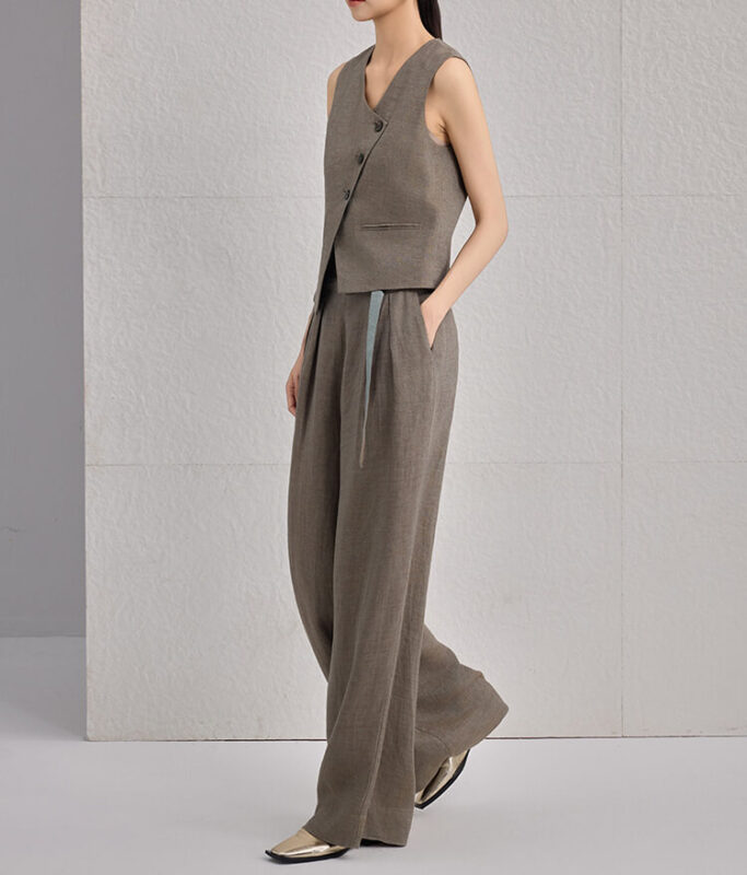 Spring Khaki Linen Vest Casual Pants Two Piece Set 8