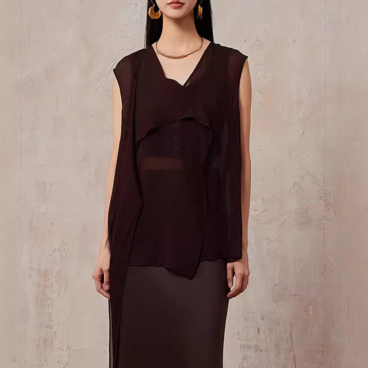 Summer Brown Silk V-Neck Lace-Up Vest Top